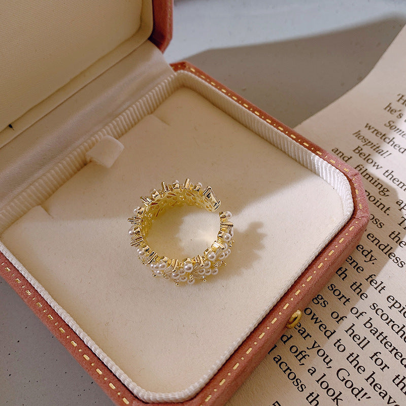 Beautiful Gold Ring with Unique Style