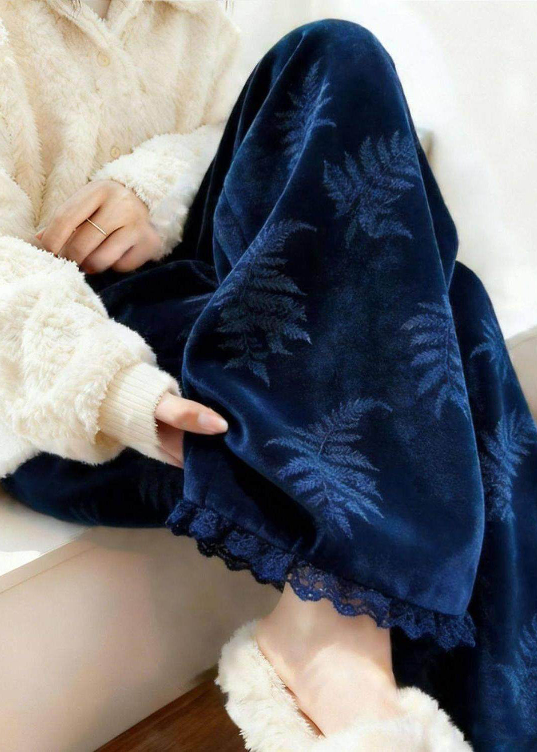 Blue Pockets Lace Patchwork Silk Velvet Fleece Straight Pants Spring