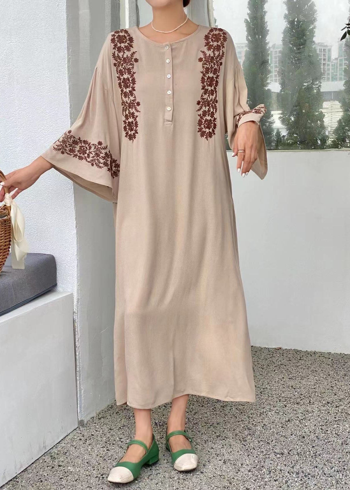 Green O-neck Embroideried Cotton Dress Flare Sleeve
