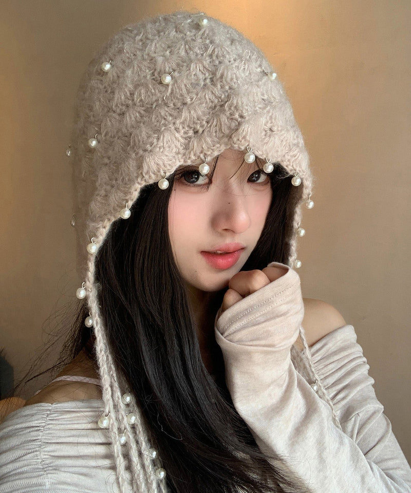 Beige Tassel Nail Bead Knit Bonnie Hat