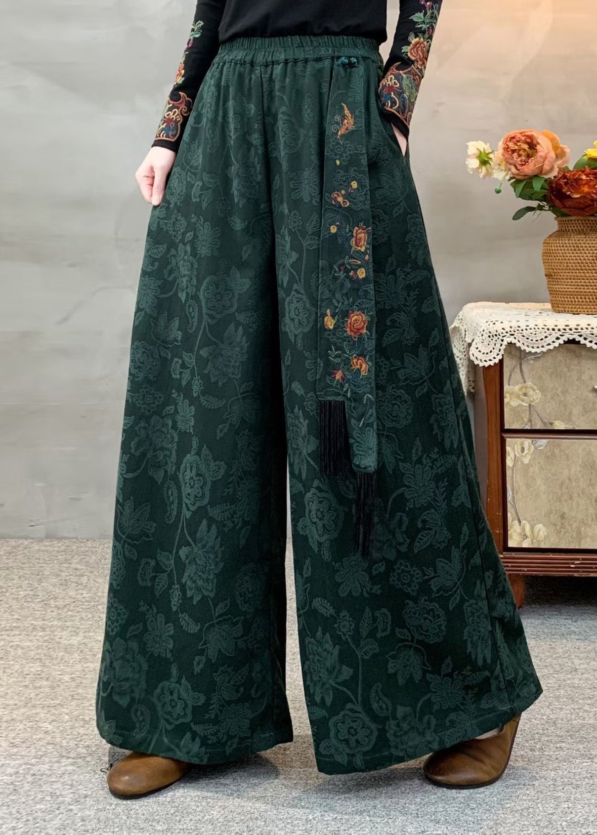 Boutique Green Pockets Jacquard Elastic Waist Cotton Pants Fall