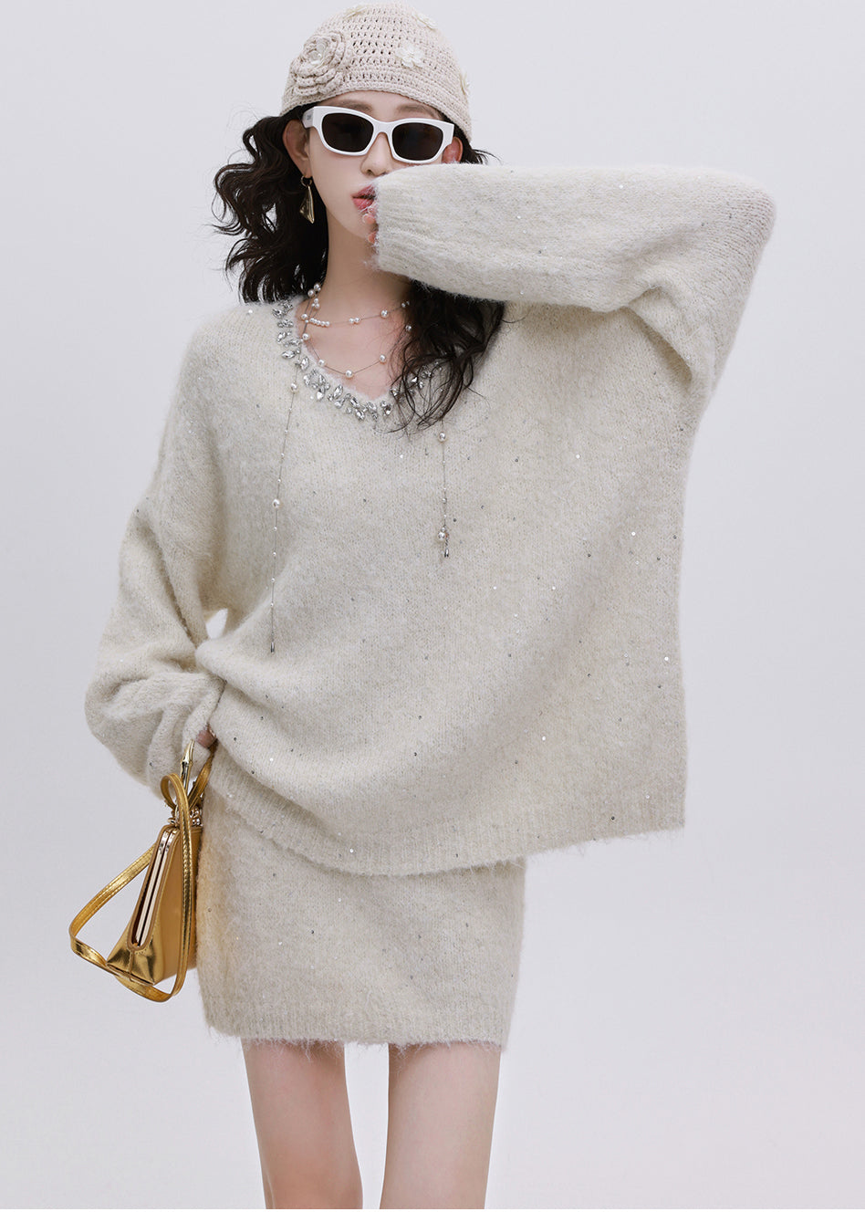 Boutique White Sequins Warm Knit Sweater and Skirt Two Piece Set Winter