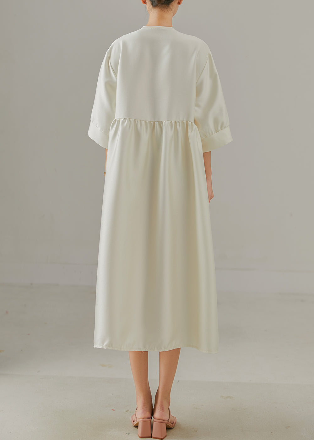 Boutique White Three-dimensional Lace Up Silk Dress Summer