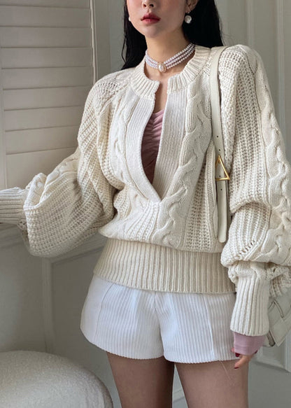 Brief White O-neck Cozy Cable Knit Sweaters Long Sleeve