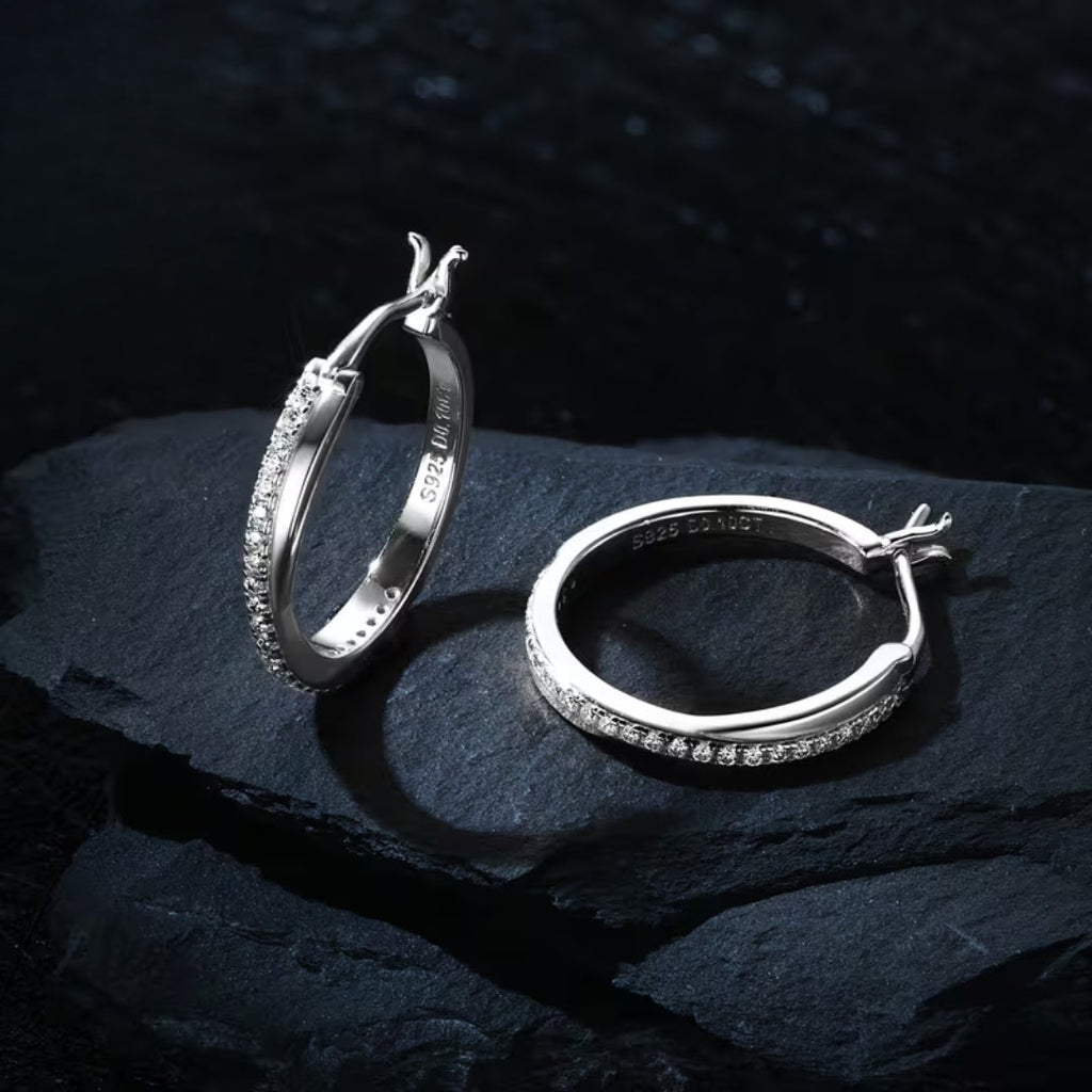 Elegant Gold Earring for Every Occasion