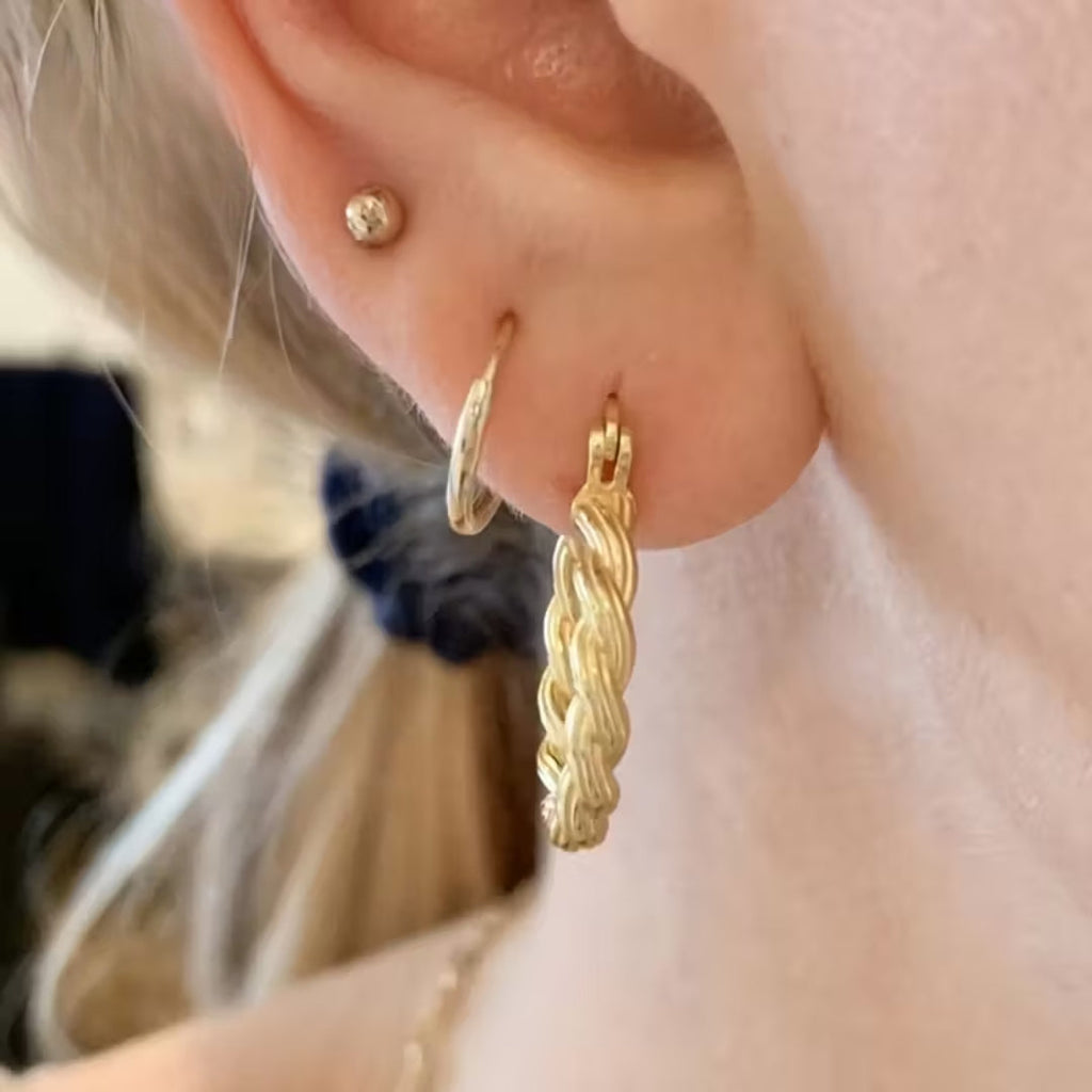 Vintage Handmade Gold Earring