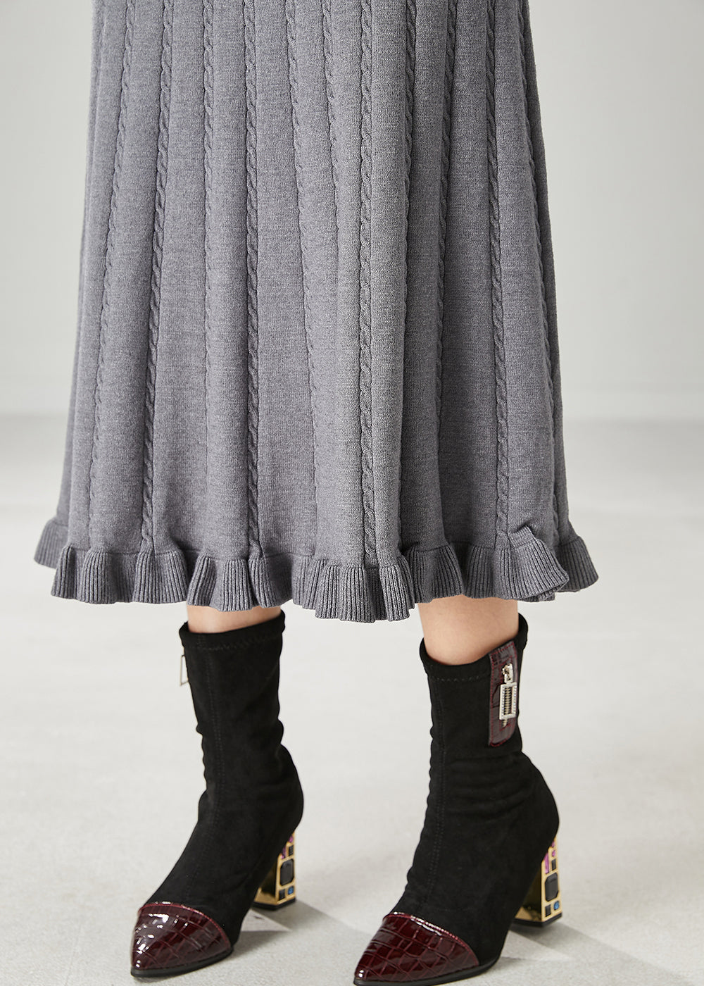 Grey Ruffled Exra Large Hem Knit Skirts Spring
