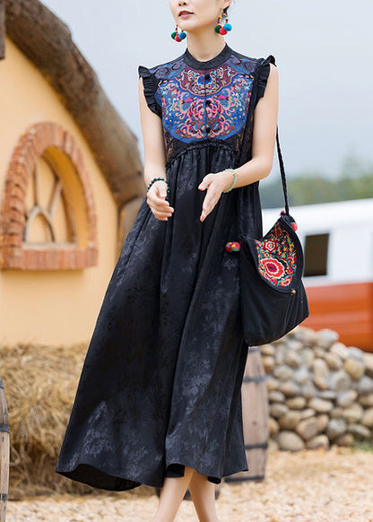 Classy Black O-neck Embroideried Wrinkled Button Dress Sleeveless