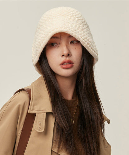 Classy Black Thick Warm Knit Bonnie Hat