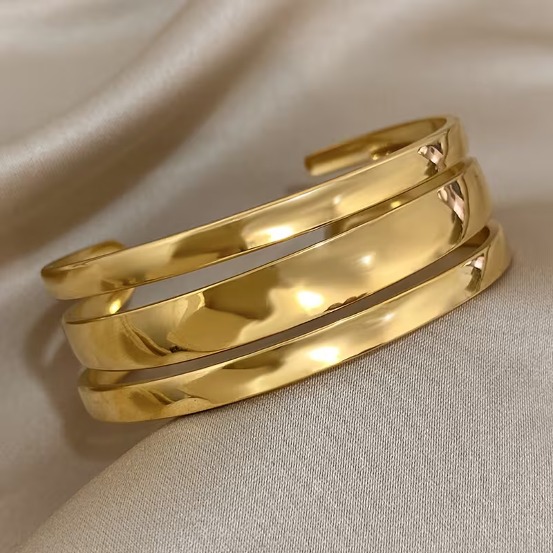 Romantic Bracelet for Special Moments