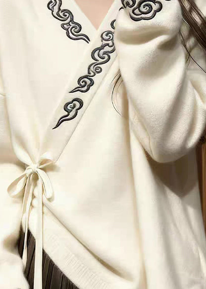 White V Neck Embroidered Lace Up Knit Sweaters Spring