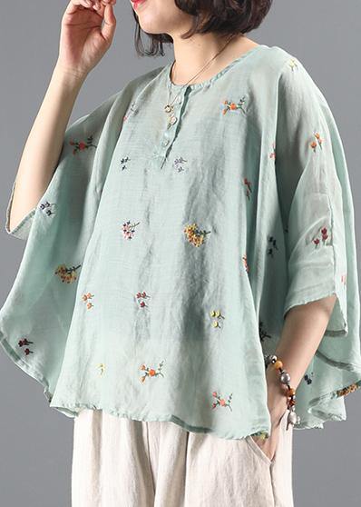 Green Embroidery Tunic Pattern O Neck Batwing Sleeve Knee Blouses