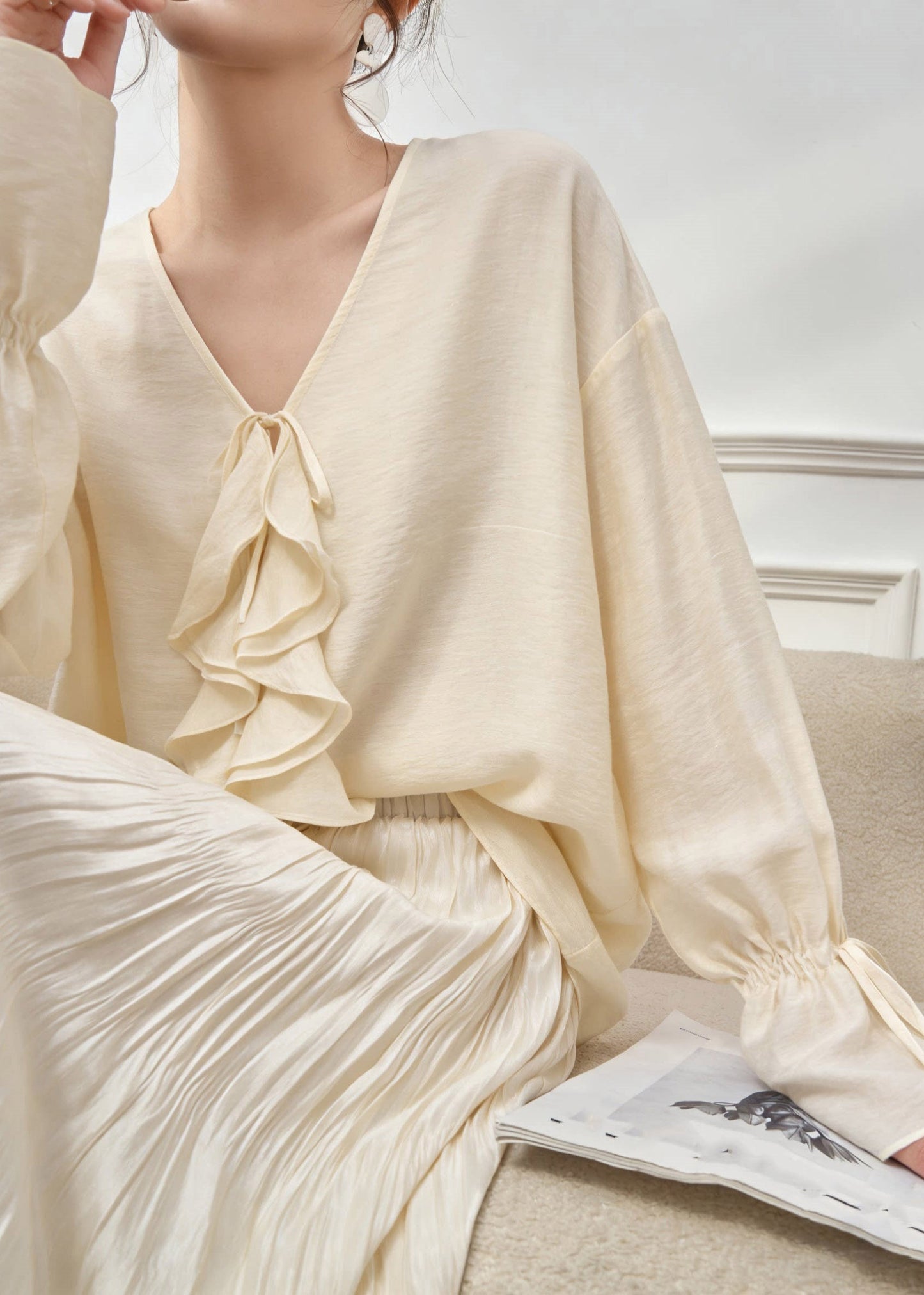 Fine V Neck Tie Lace Top and Maxi Skirts Two Pieces Set Flare Sleeve