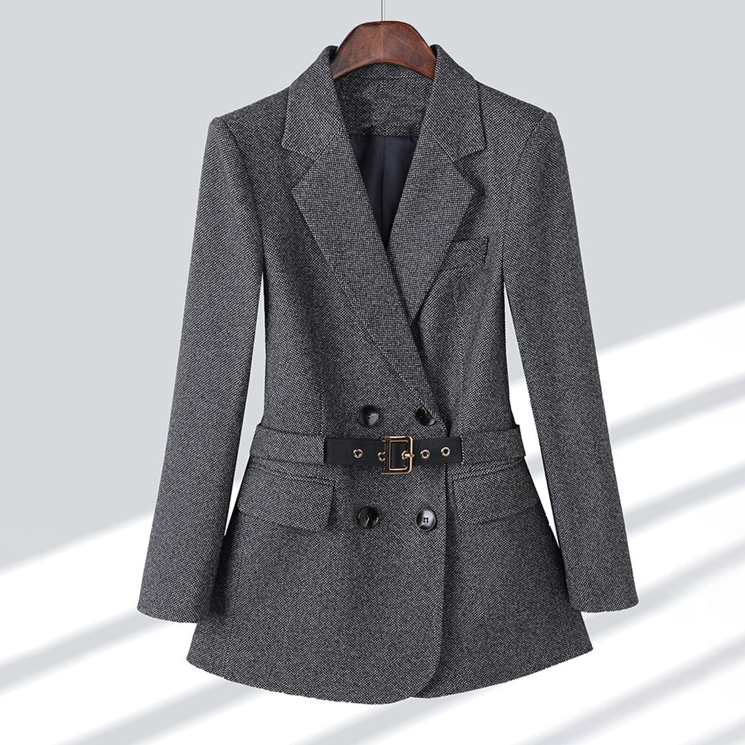 JO | Elegant blazer with belt