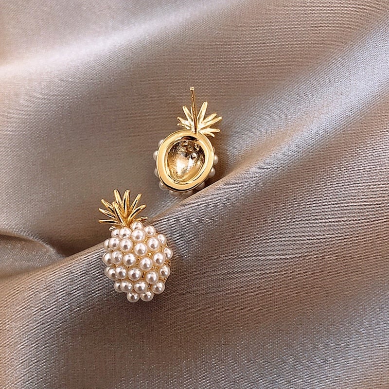 Charming Pearl Earring for Any Occasion