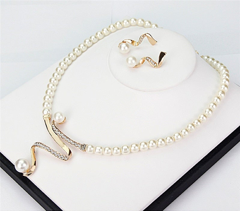 Elegant Pearl Set for Every Occasion