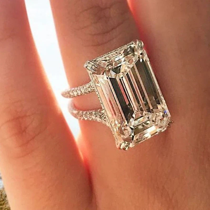 Beautiful Ring with Unique Style