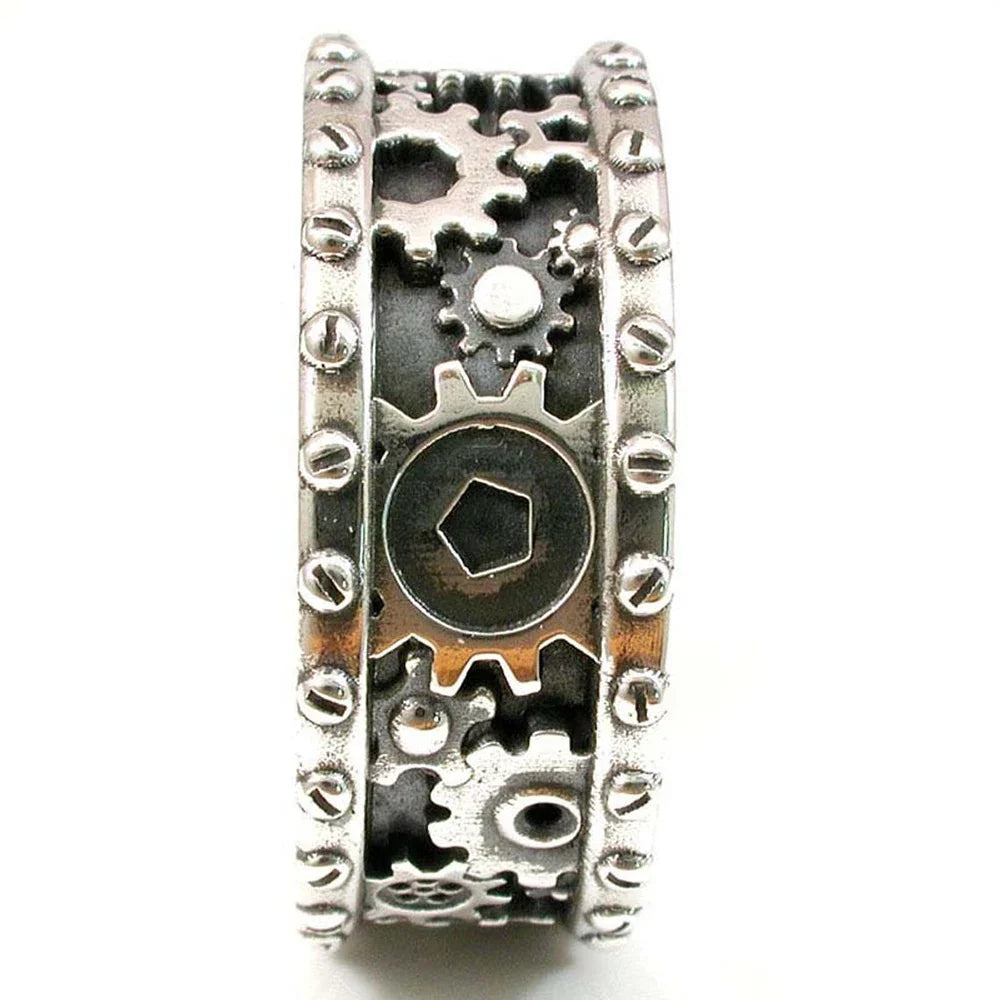 Charming Silver Ring for Any Occasion