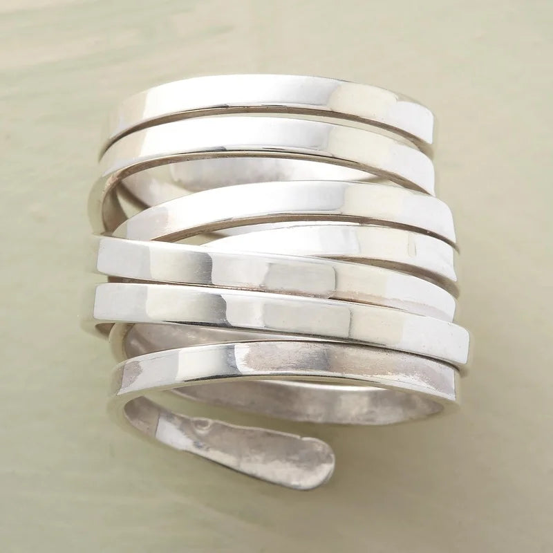 Charming Silver Ring for Any Occasion