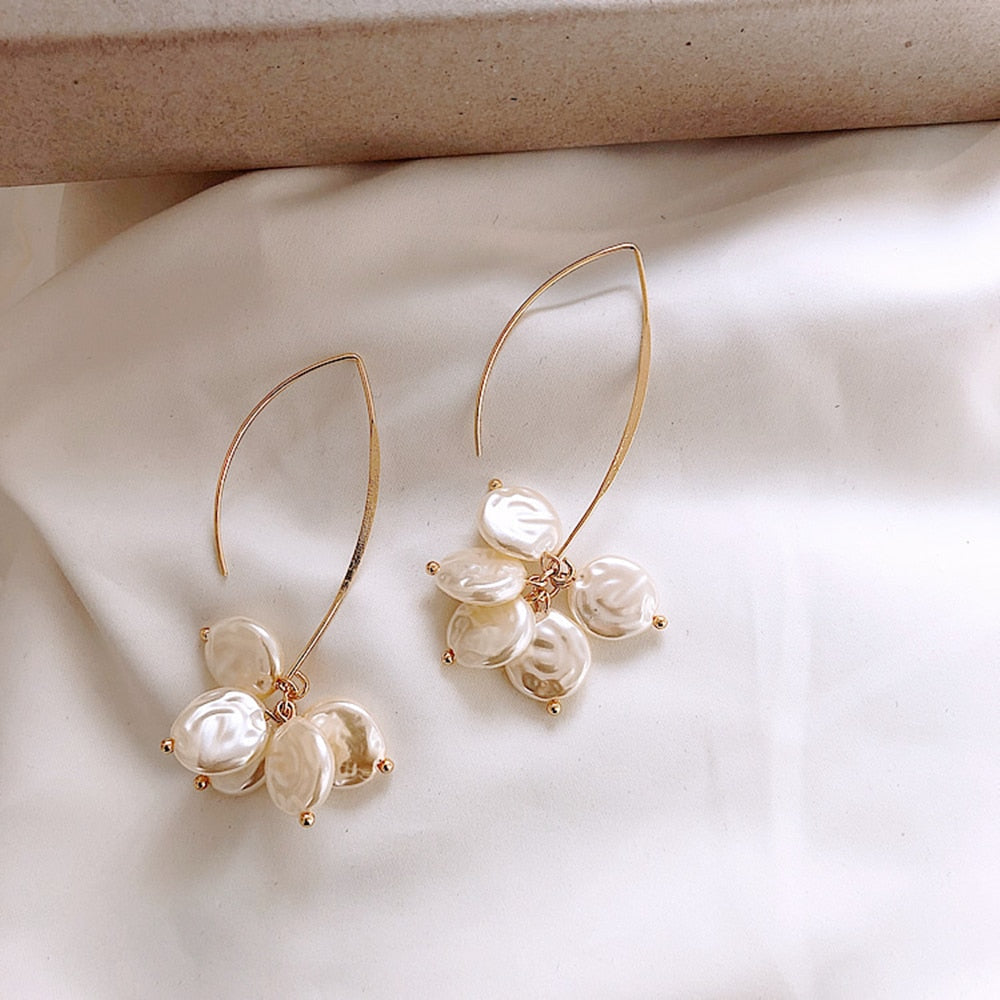 Stunning Pearl Earring for Daily Wear