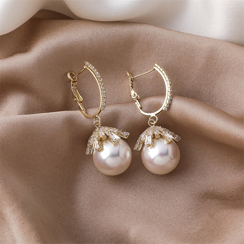 Delicate Artisan Pearl Earring