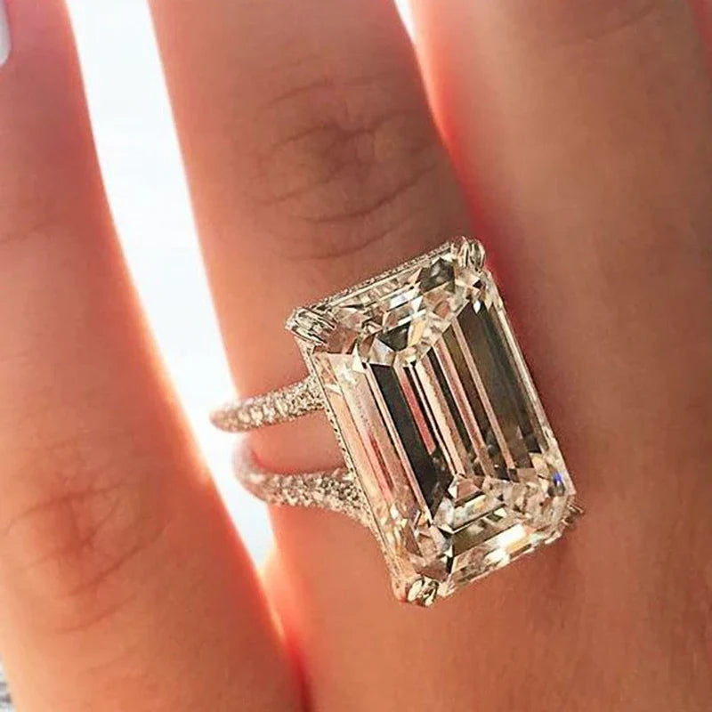 Beautiful Ring with Unique Style
