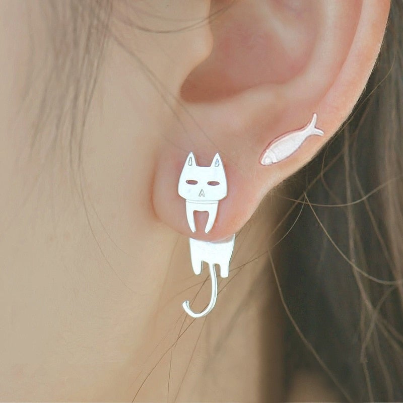 Romantic Silver Earring for Special Moments