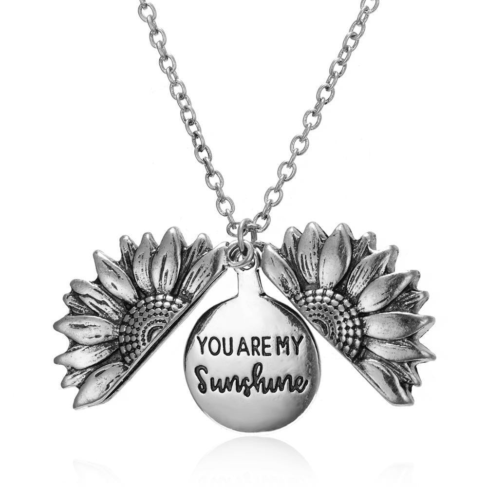 Classic Silver Pendant with Timeless Appeal
