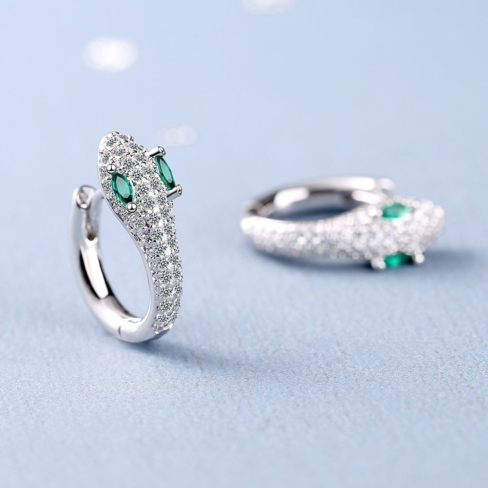 Elegant Silver Earring for Every Occasion