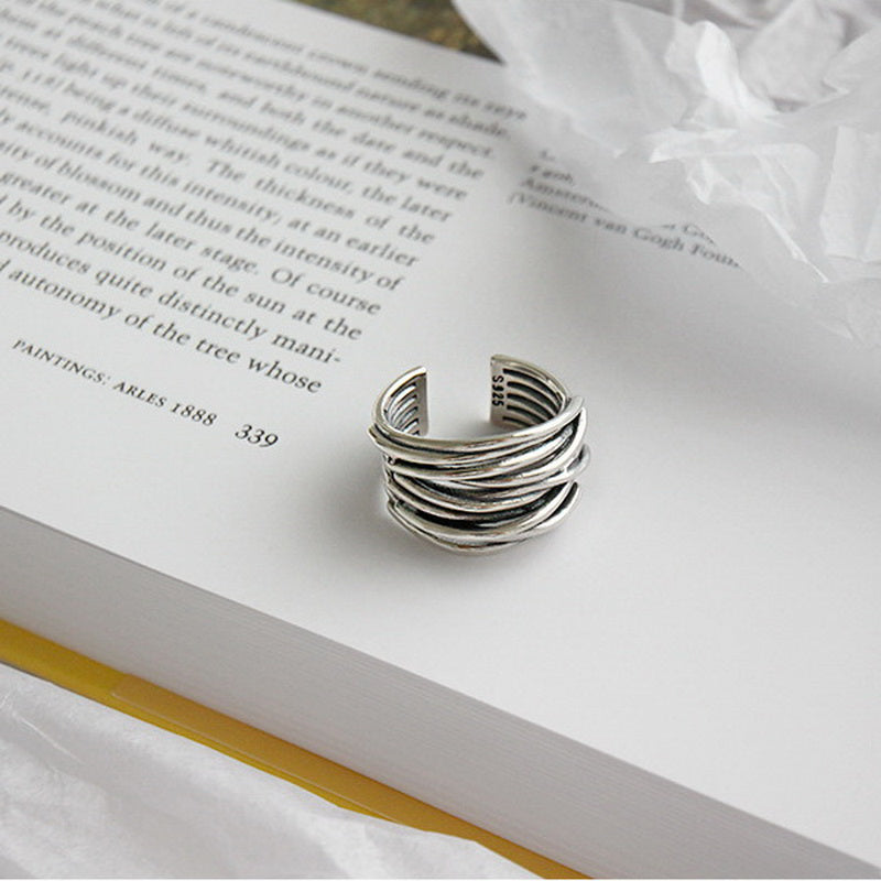 Charming Silver Ring for Any Occasion