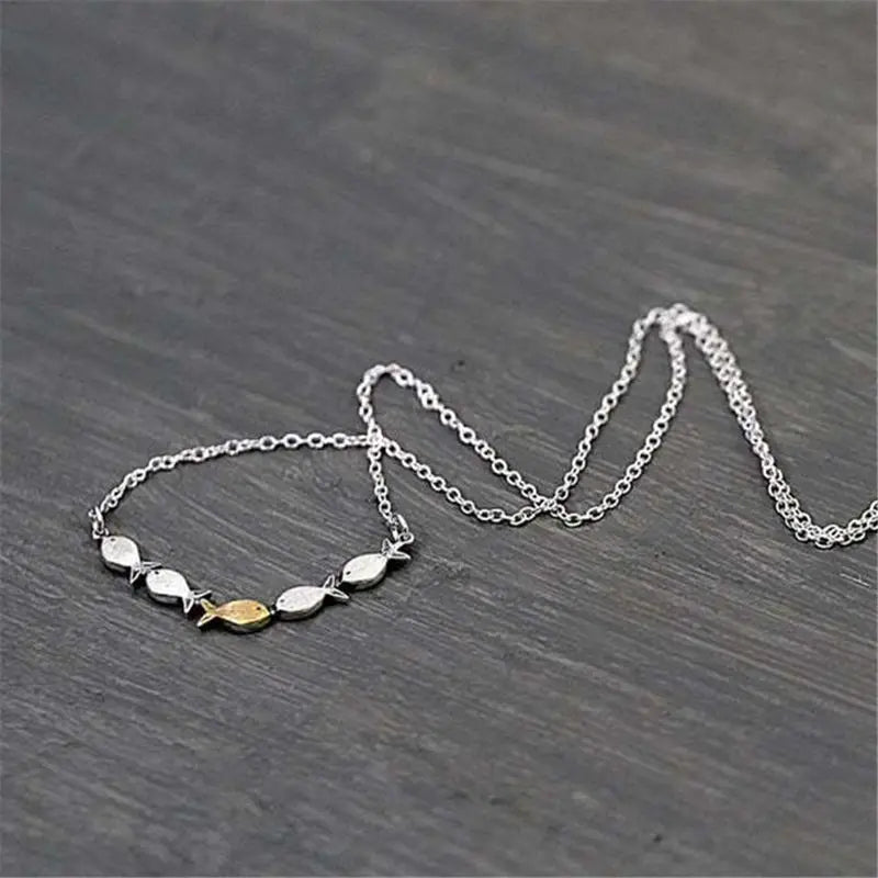Stunning Silver Necklace for Daily Wear