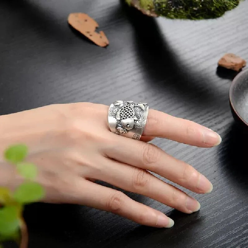 Elegant Silver Ring for Every Occasion