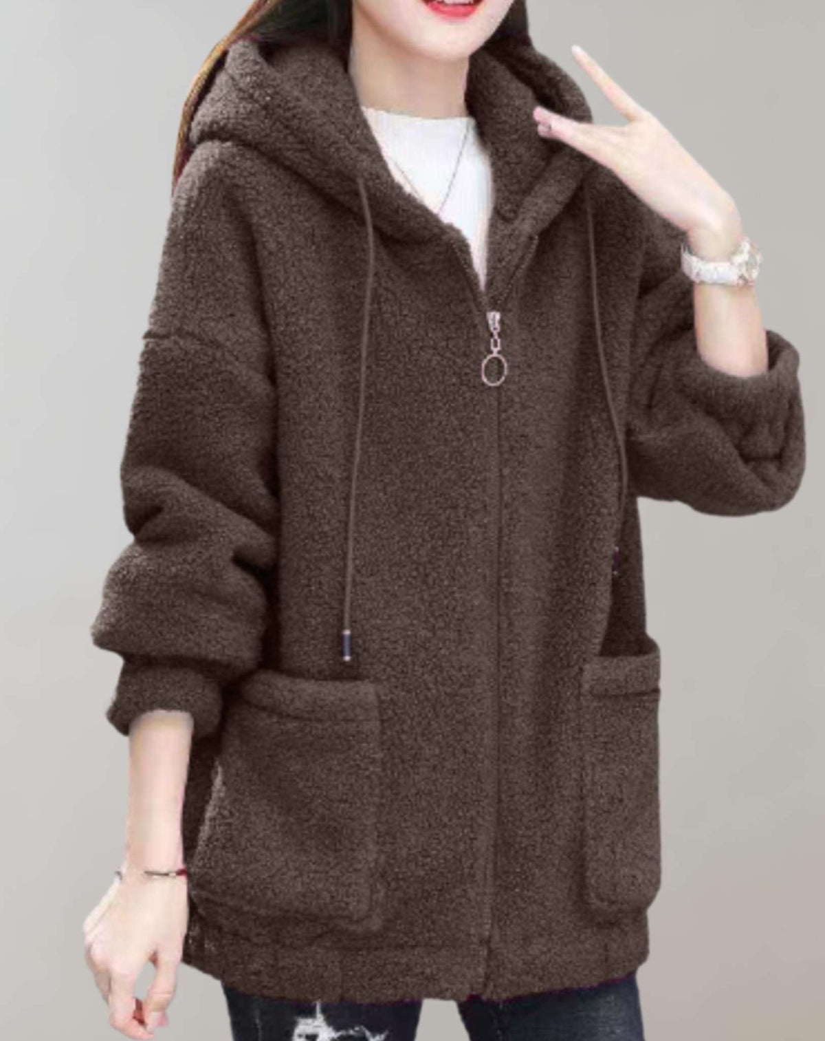 JO | Comfortable plush jacket for women