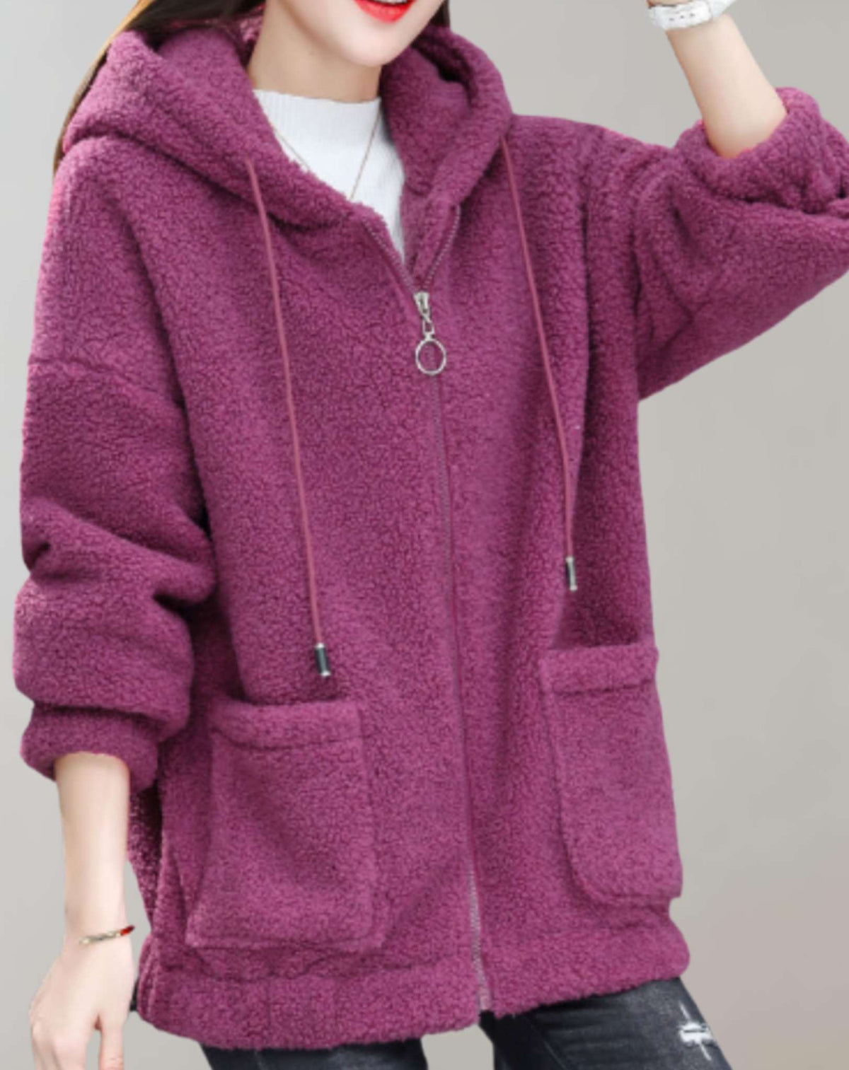 JO | Comfortable plush jacket for women