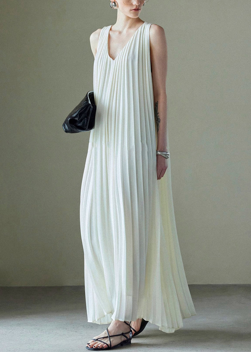 Italian White V Neck Wrinkled Chiffon Maxi Dresses Sleeveless