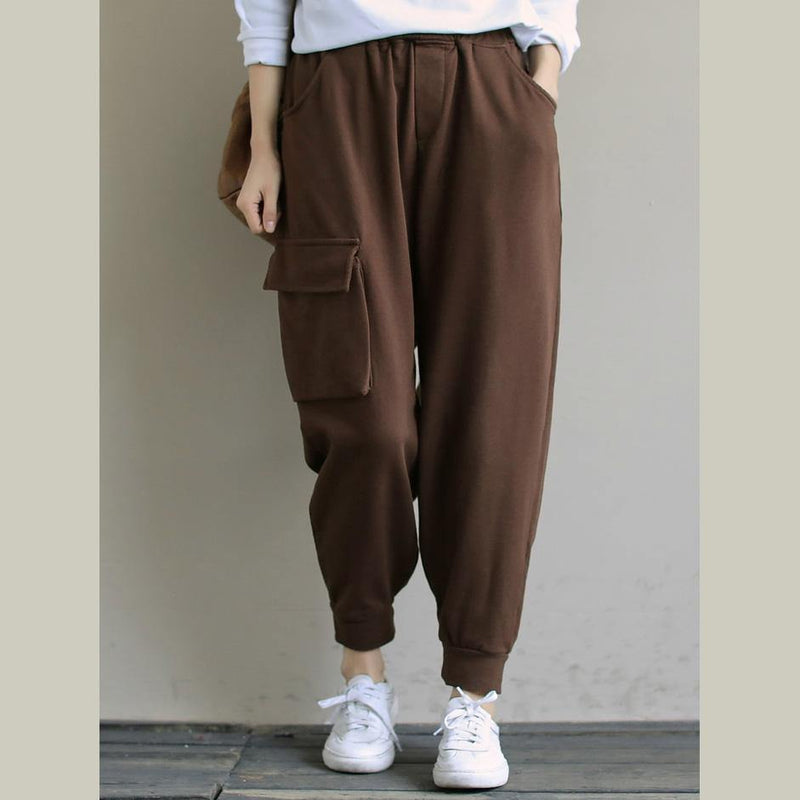 Loose Chocolate Literature and Art Versatile Capris