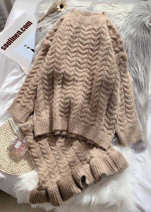 New Autumn and Winter Retro Mahogany Khaki Sweater Suit Skirt Two Piece Set