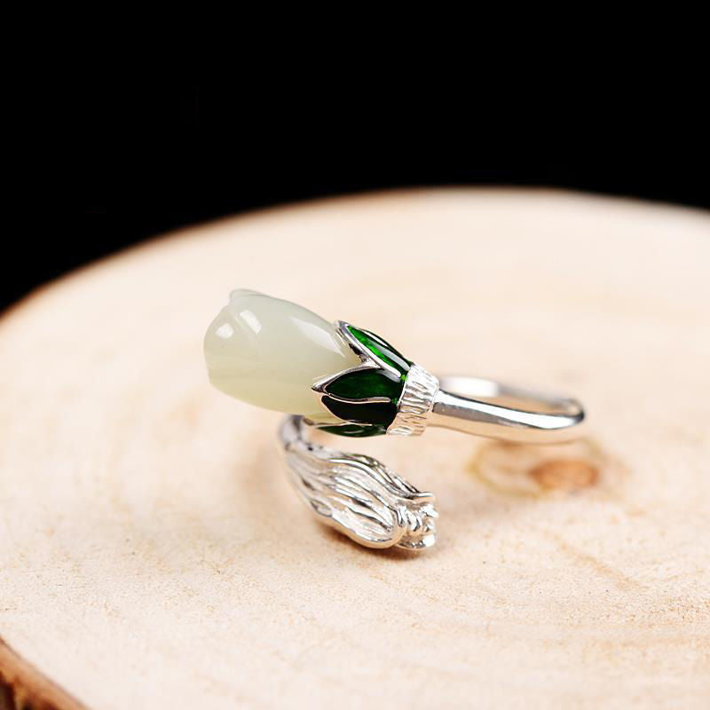 Stunning Silver Ring for Daily Wear