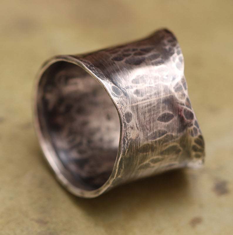 Stunning Ring for Daily Wear