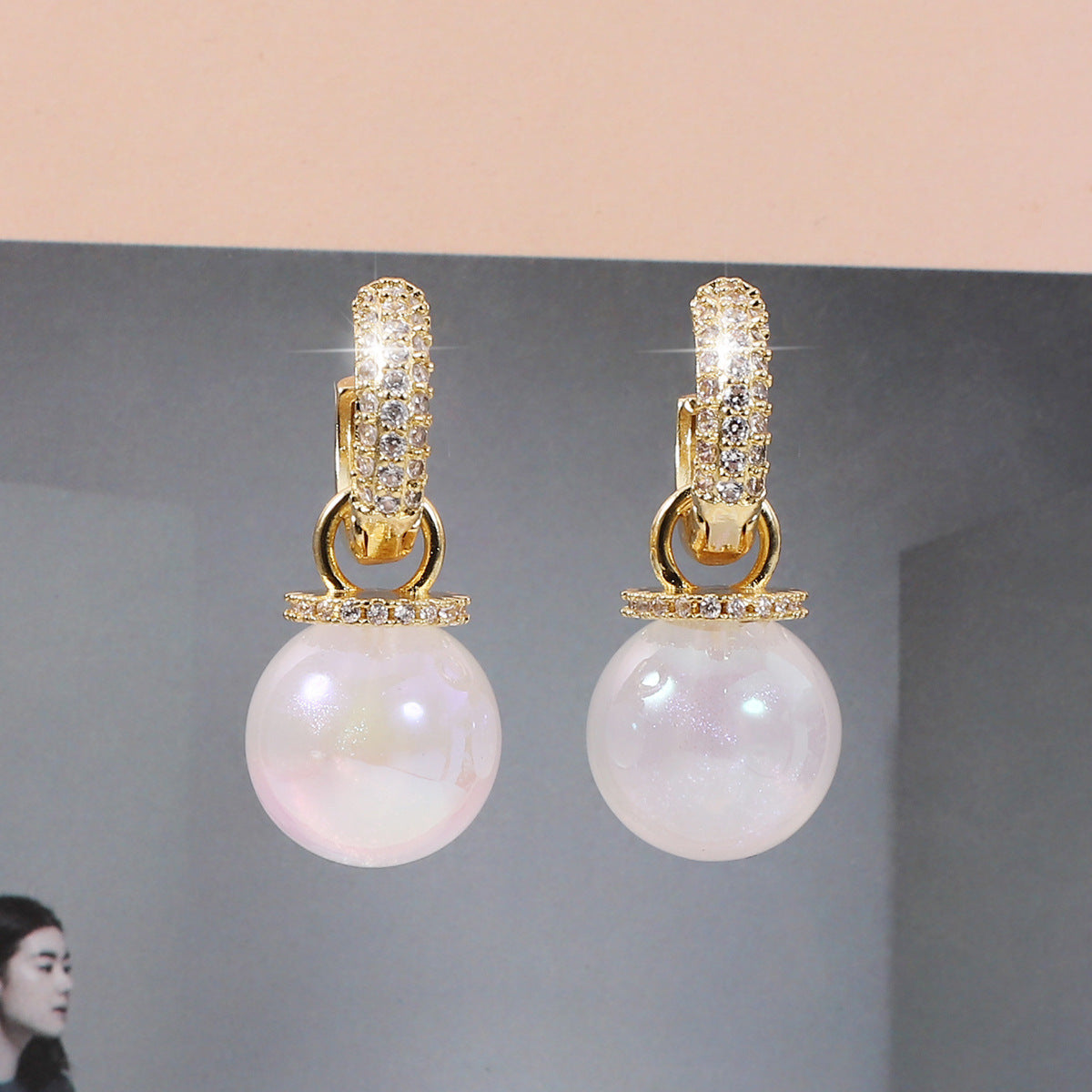 Romantic Pearl Earring for Special Moments