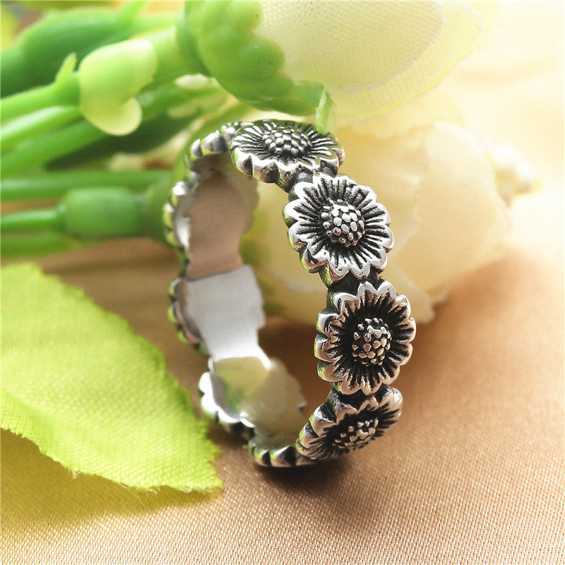 Classic Ring with Timeless Appeal