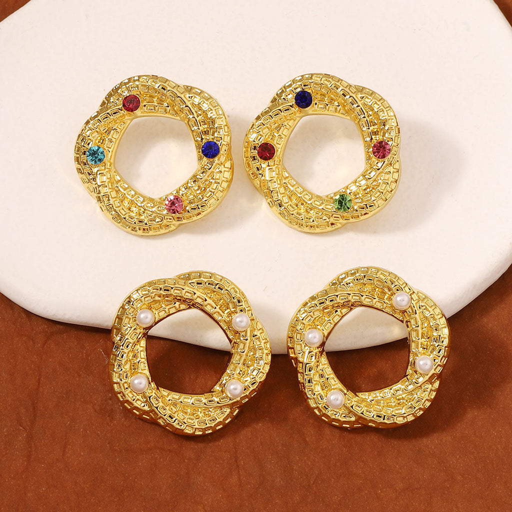 Charming Earring for Any Occasion