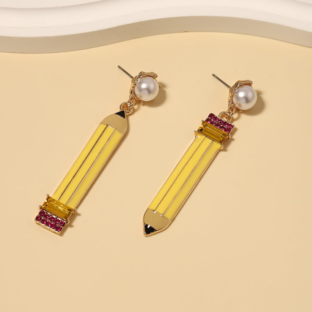 Beautiful Pearl Earring with Unique Style