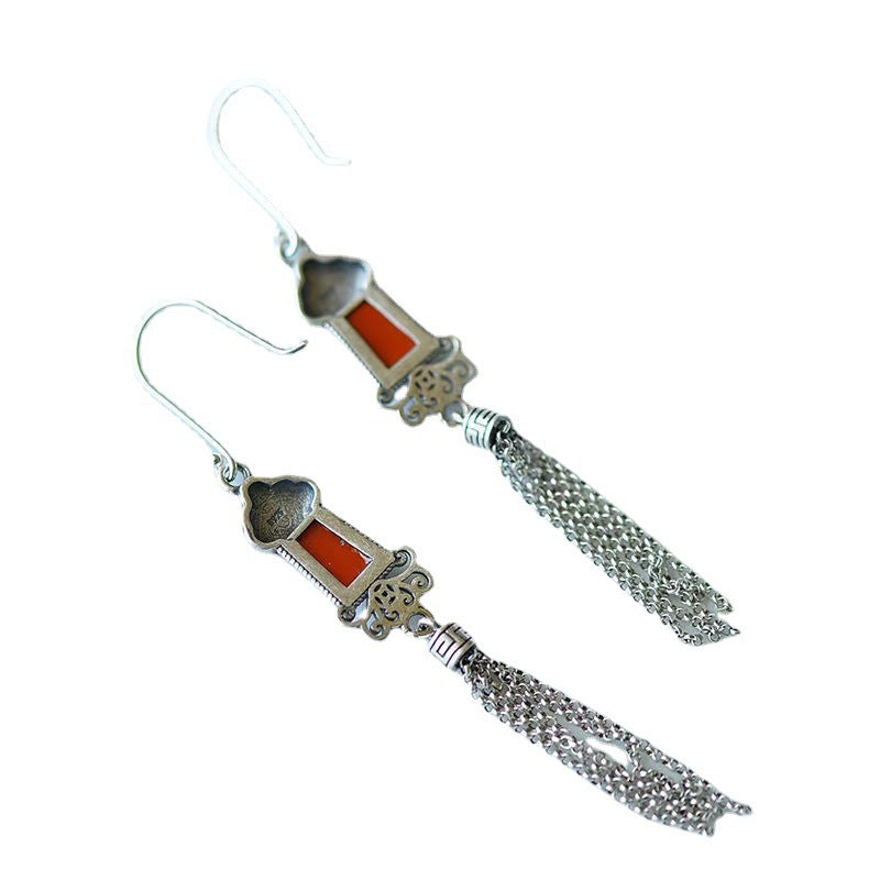 Classic Silver Earring with Timeless Appeal