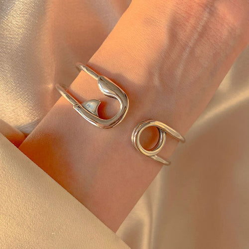 Beautiful Bracelet with Unique Style