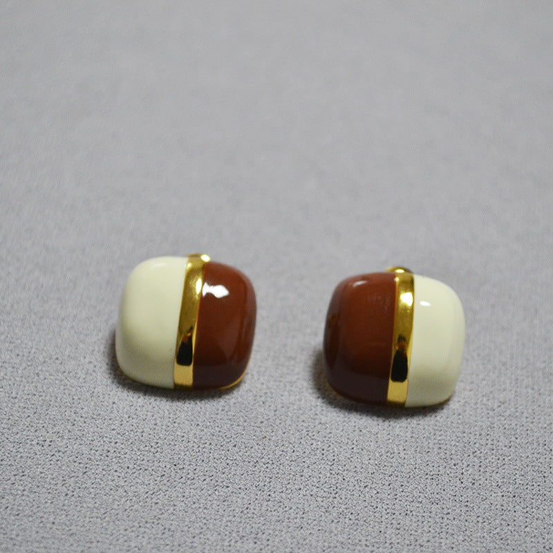 Delicate Artisan Gold Earring