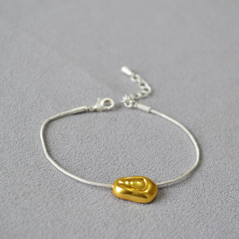 Charming Gold Necklace for Any Occasion