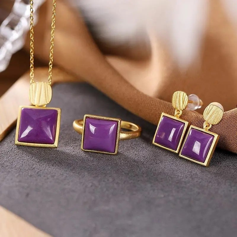 Elegant Gold Set for Every Occasion