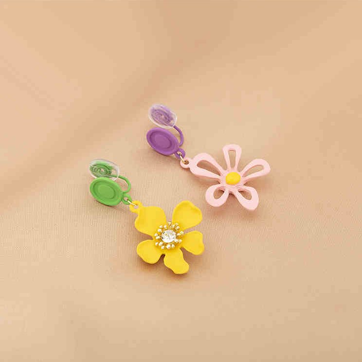 Delicate Artisan Earring