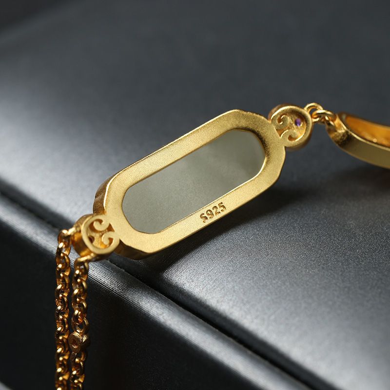 Elegant Gold Bracelet for Every Occasion